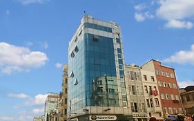 Kartal Palace Taksim Square FAMİLY HOTEL